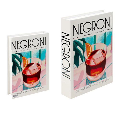 Deux boîtes rectangulaires conçues pour ressembler à des livres intitulés NEGRONI, parfaits pour tout passionné de lecture. Les deux boîtes présentent une illustration colorée d'un cocktail Negroni avec une tranche d'orange sur un fond pastel, avec un lettrage noir en gras et le titre sur le dos.
